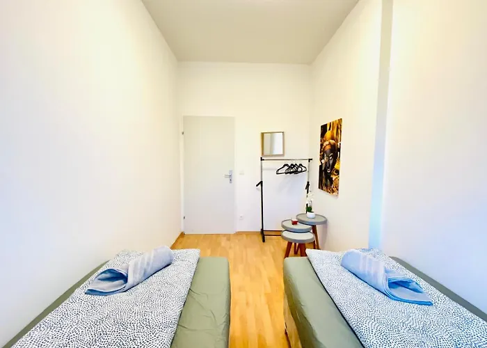 דירה Spacious 5-bedroom For 11 Near Train Station וינה